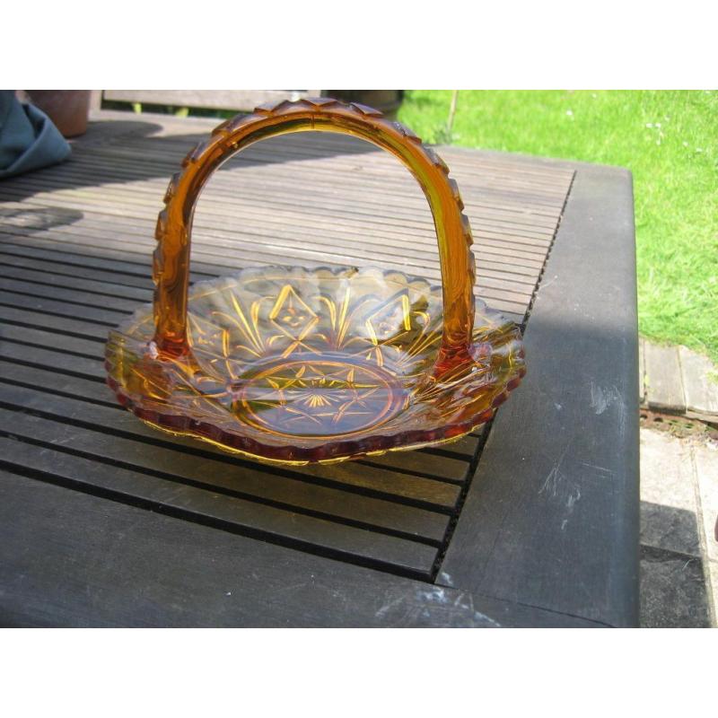 Vintage Pressed Glass Bon Bon Basket