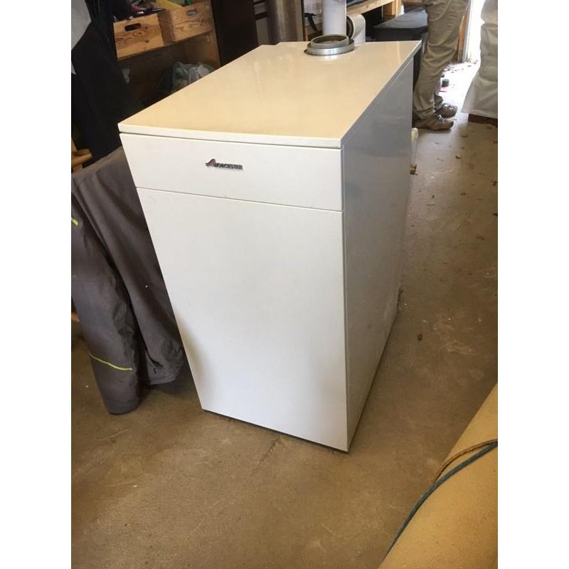 WORCESTER oil boiler condensing GREENSTAR utility 32/50 with balanced flue