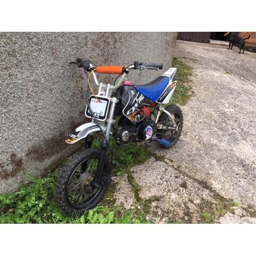 Lifan 140 pit bike 4stroke