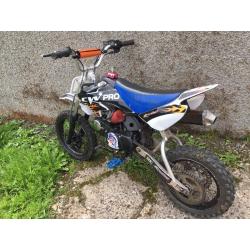 Lifan 140 pit bike 4stroke