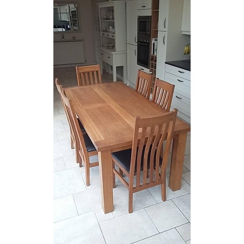 Solid Oak Table +6 Chairs