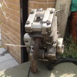 Hyosung gt125r engine