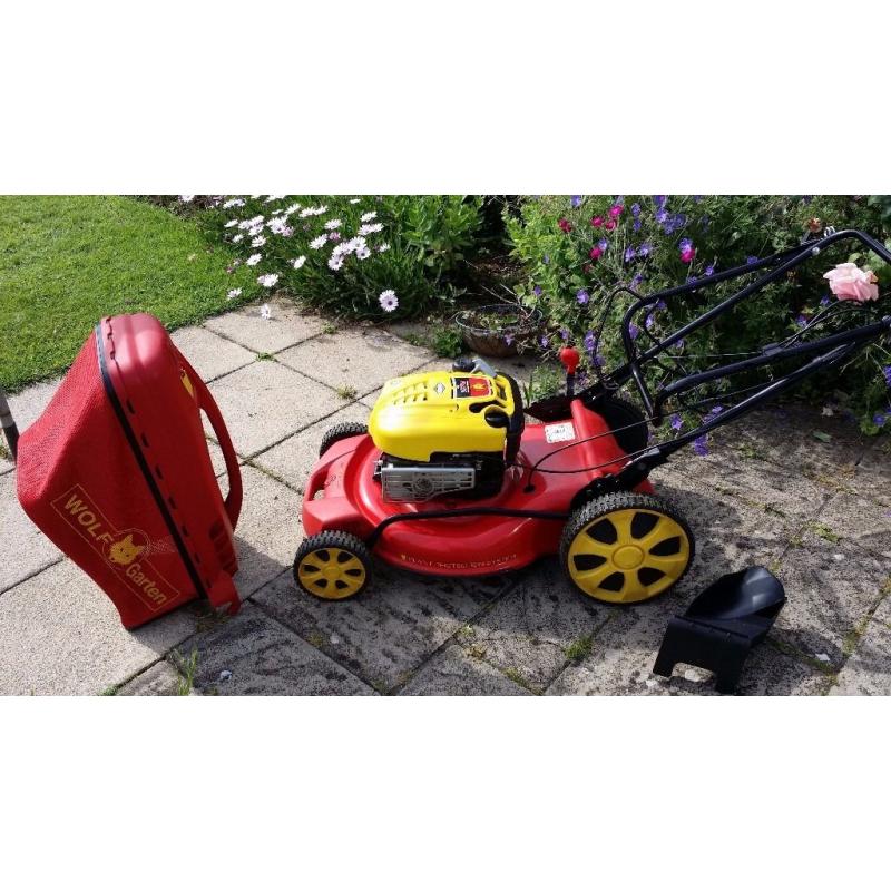 wolf ambition lawn mower 48 A HW