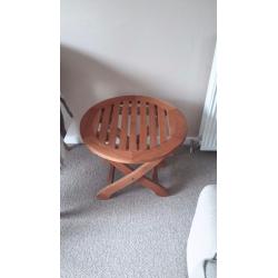 solid wood foldable small coffee/side table