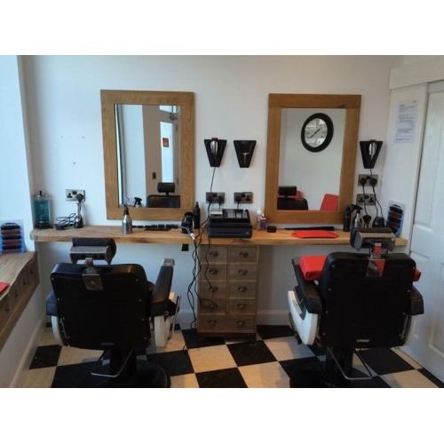 Experienced barber required part time/full time