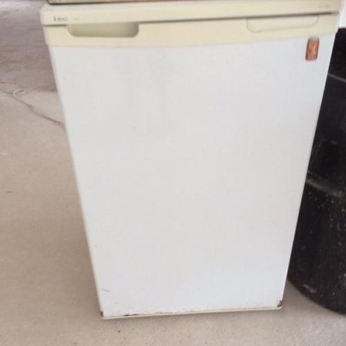 Lec fridge
