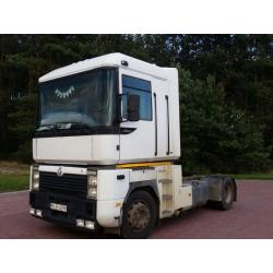 Renault left hand drive