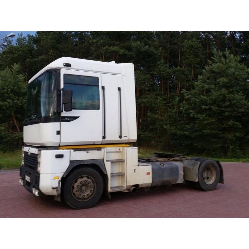 Renault left hand drive