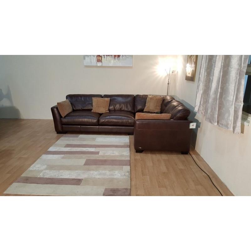 Ex-display Sisi Italia Parma brown leather corner sofa