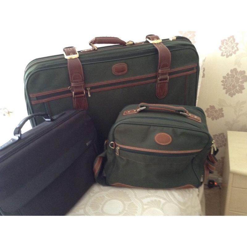 m&s luggage and laptop case