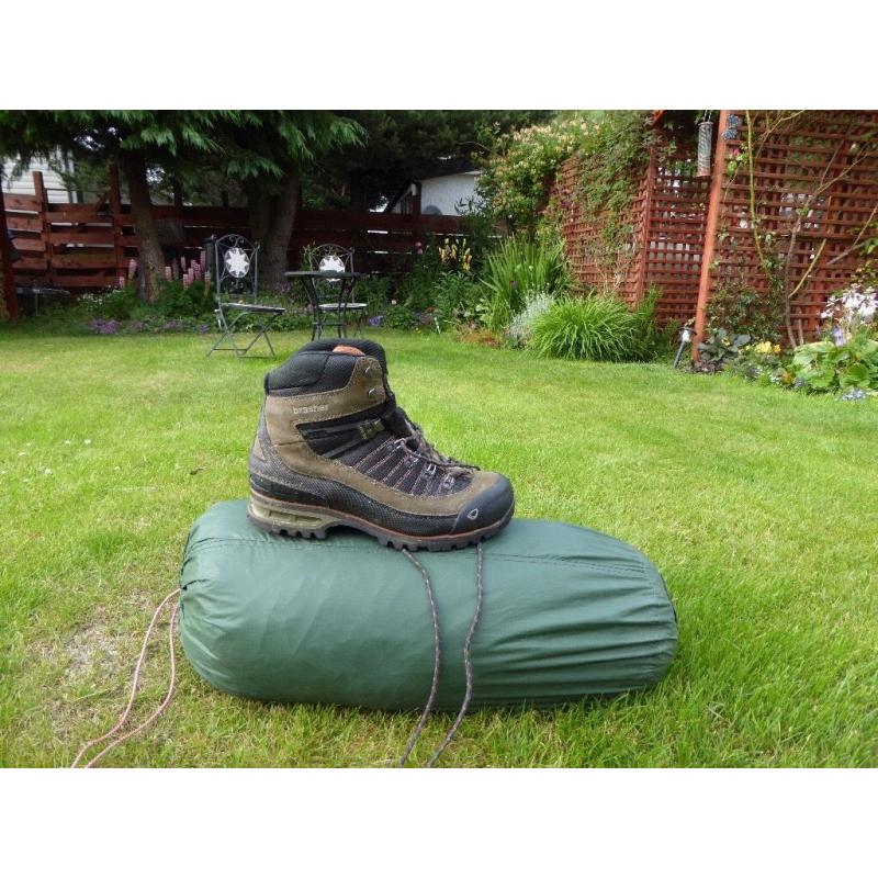Hilleberg Nallo 2 GT two man tent with footprint