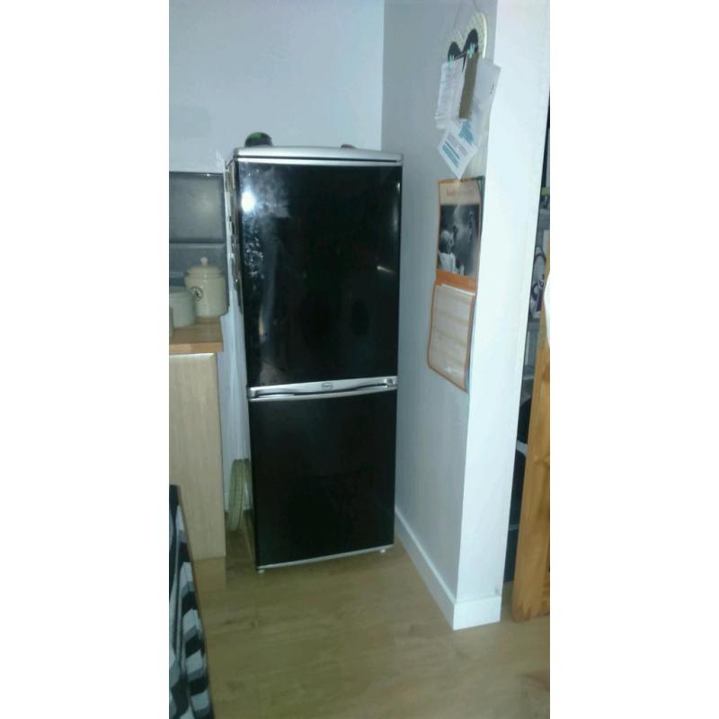 Fridge freezer