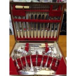Canteen of cutlery