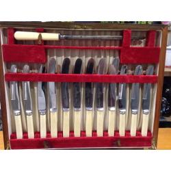 Canteen of cutlery