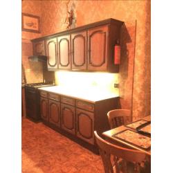 ALL INCLUSIVE ROOM TO LET