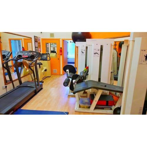 GLASGOW Personal Trainer PRIVATE TRAINING GYM