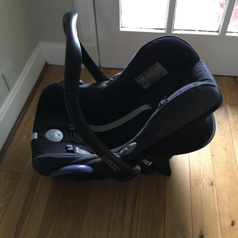 Maxi Cosi car seat