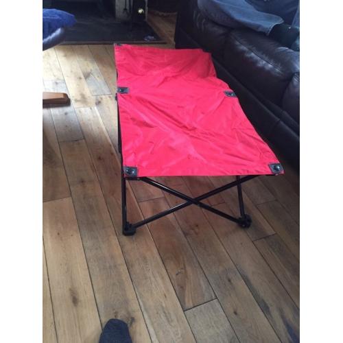 DOG CAMPING BED