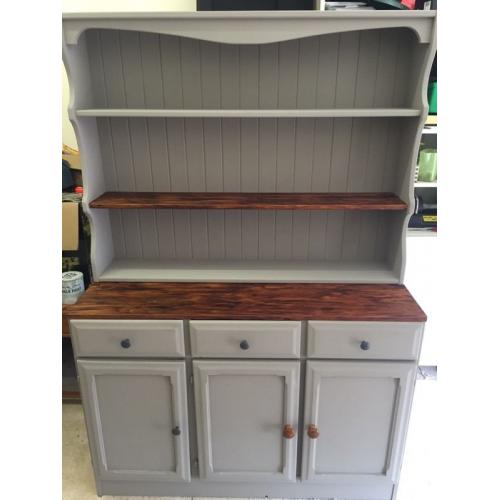 Welsh Dresser (Ducal country style)