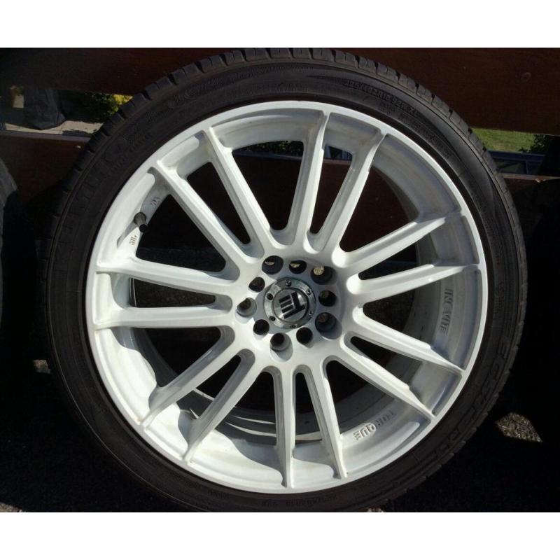 18" inovit white alloys multi fit(subaru/honda etc)