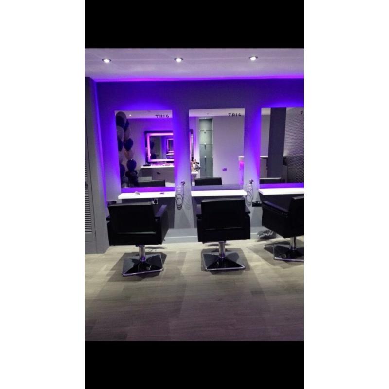 *Hairdressing chair to rent* *Beauty room to rent*