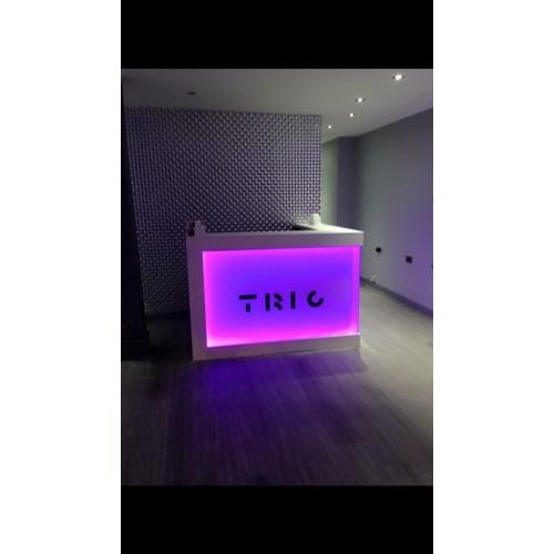 *Hairdressing chair to rent* *Beauty room to rent*