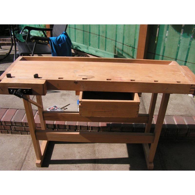 Oak Joiner/ woodworking bench