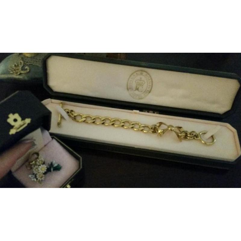 AUTHENTIC JUICY COUTURE GOLD BOW CHARM BRACELET IN BOX