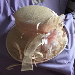 Ian Stuart Wedding Hat & Jaspar Conran clutch bag