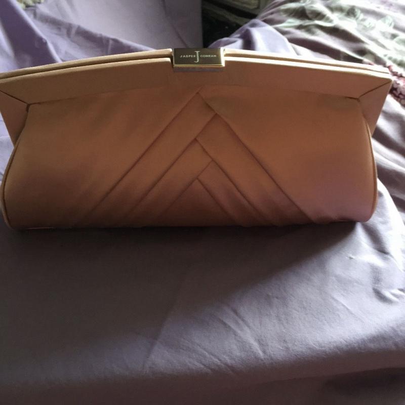 Ian Stuart Wedding Hat & Jaspar Conran clutch bag