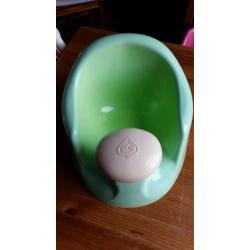 Bumbo type seat