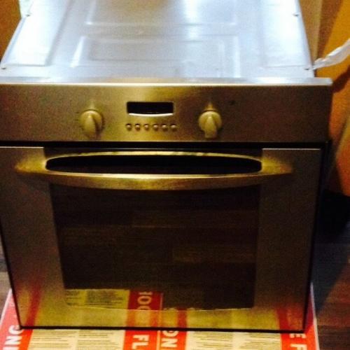 Integrated oven - spares or repair