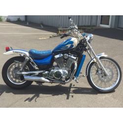 800 custom intruder