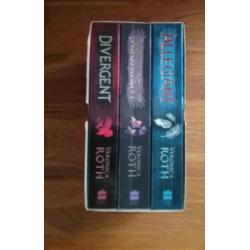 Divergent book set