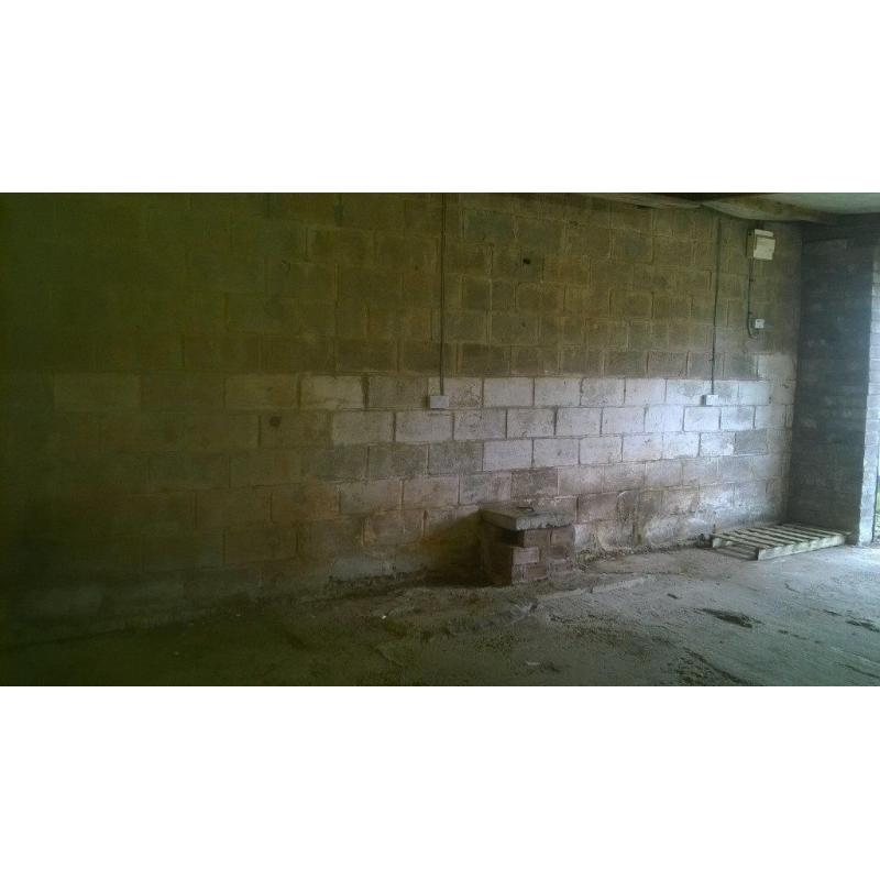 16 meter by 6 meter storage unit