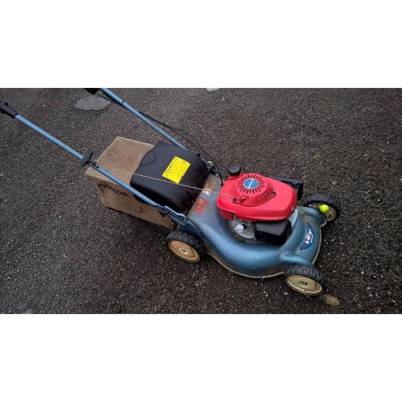 Honda IZY petrol self propelled lawnmower