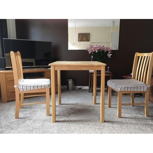 Table and 2 chairs