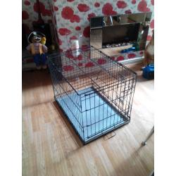 like new meduim sized dog cage