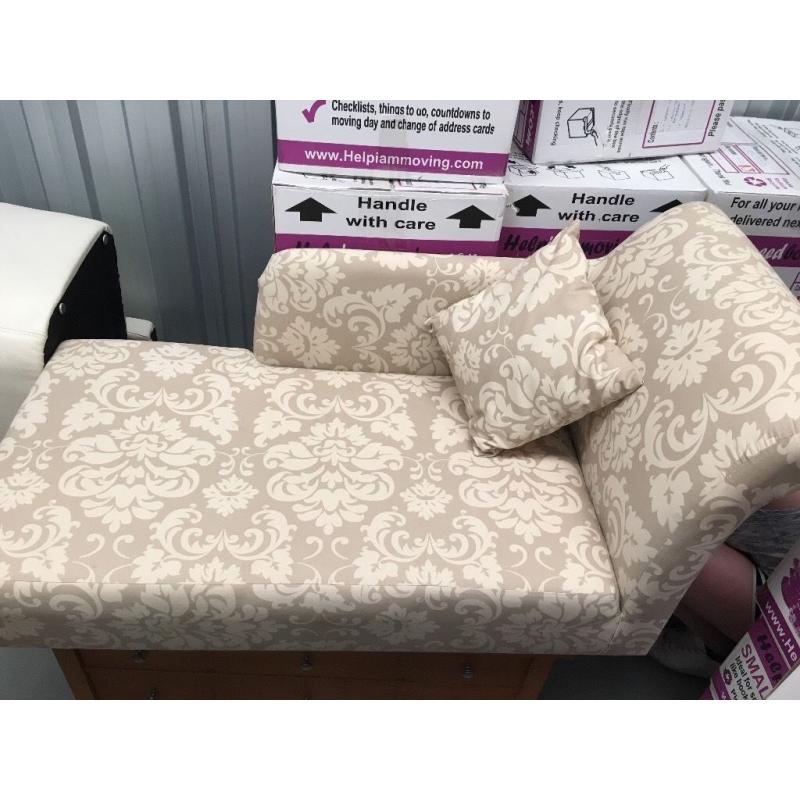 Patterned chaise lounge chair