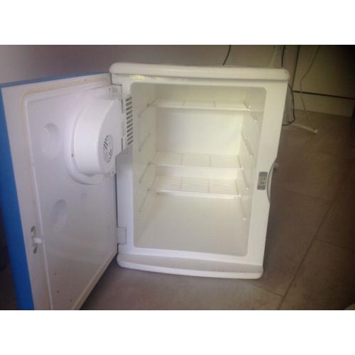 Campingaz 36L electric cool box, ideal for camping