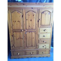 Solid pine triple wardrobe