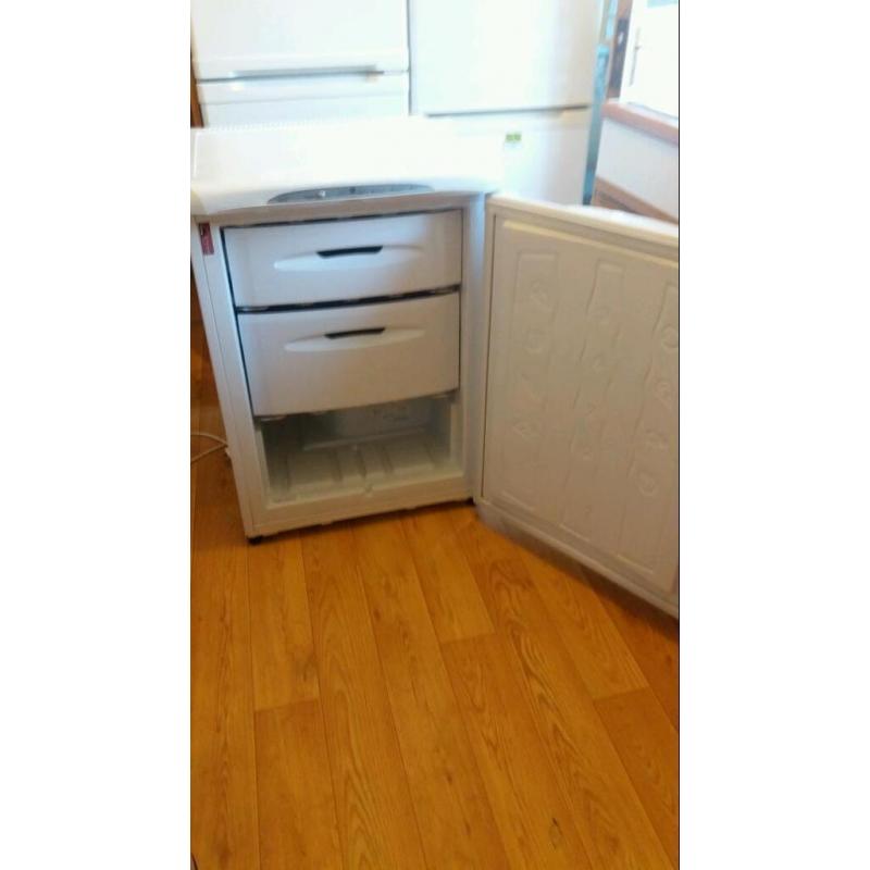 Hotpoint under counter future freezer
