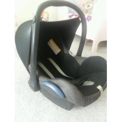 Maxi Cosi car seat