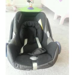 Maxi Cosi car seat