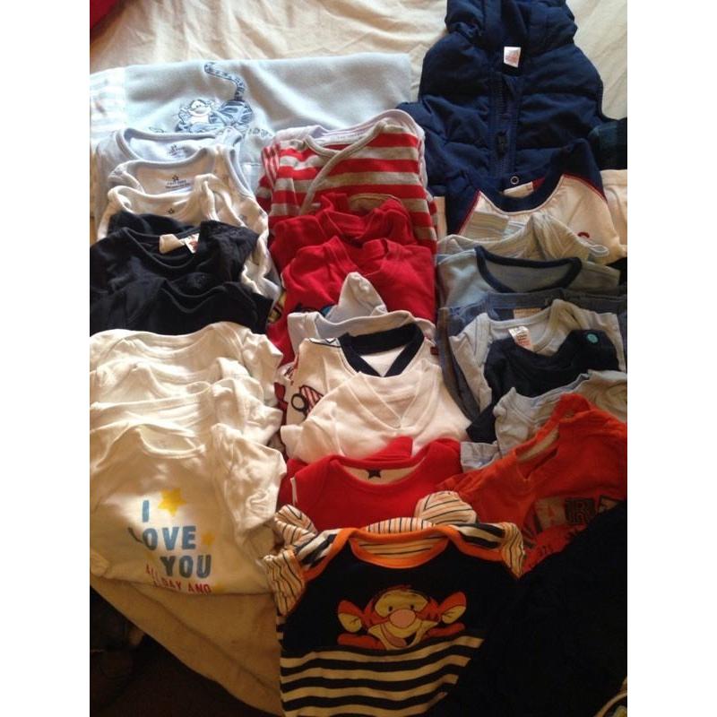 Boys baby clothes 0-3 mnths