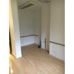 SHOP FOR RENTAL IN SOUTHSIDE- 48-50 Albert Road (NO DEPOSIT)