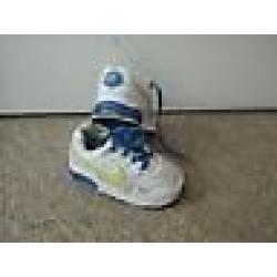 BOYS SHOES & SLIPPERS SIZE'S 4,5,7,8, & 13