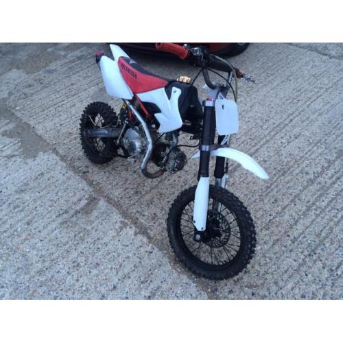 Stomp 125 pitbike