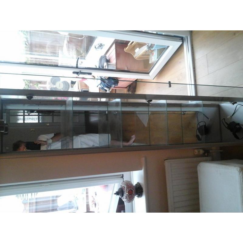 display cabinet freestanding