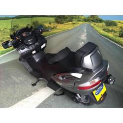 Suzuki AN650 2010